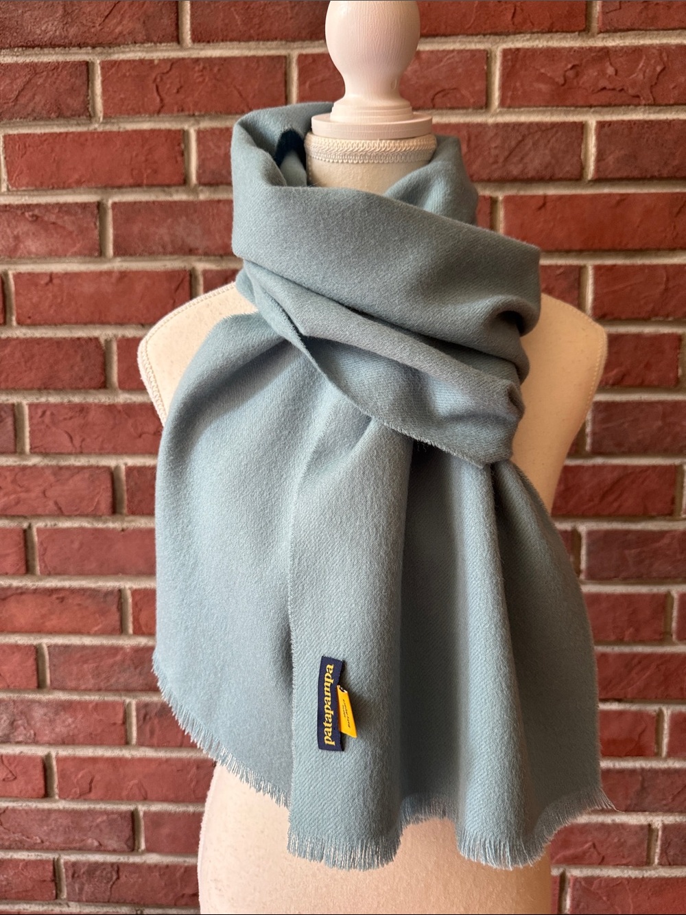 Patapampa Peru Luxurious Brushed Baby Alpaca Blue Scarf Unisex 12”x78” NWOT